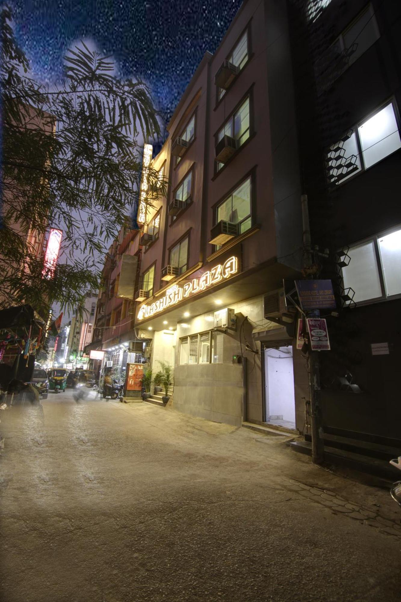 Hotel Kashish Plaza - 5 Mins From Metro Station เดลี ภายนอก รูปภาพ